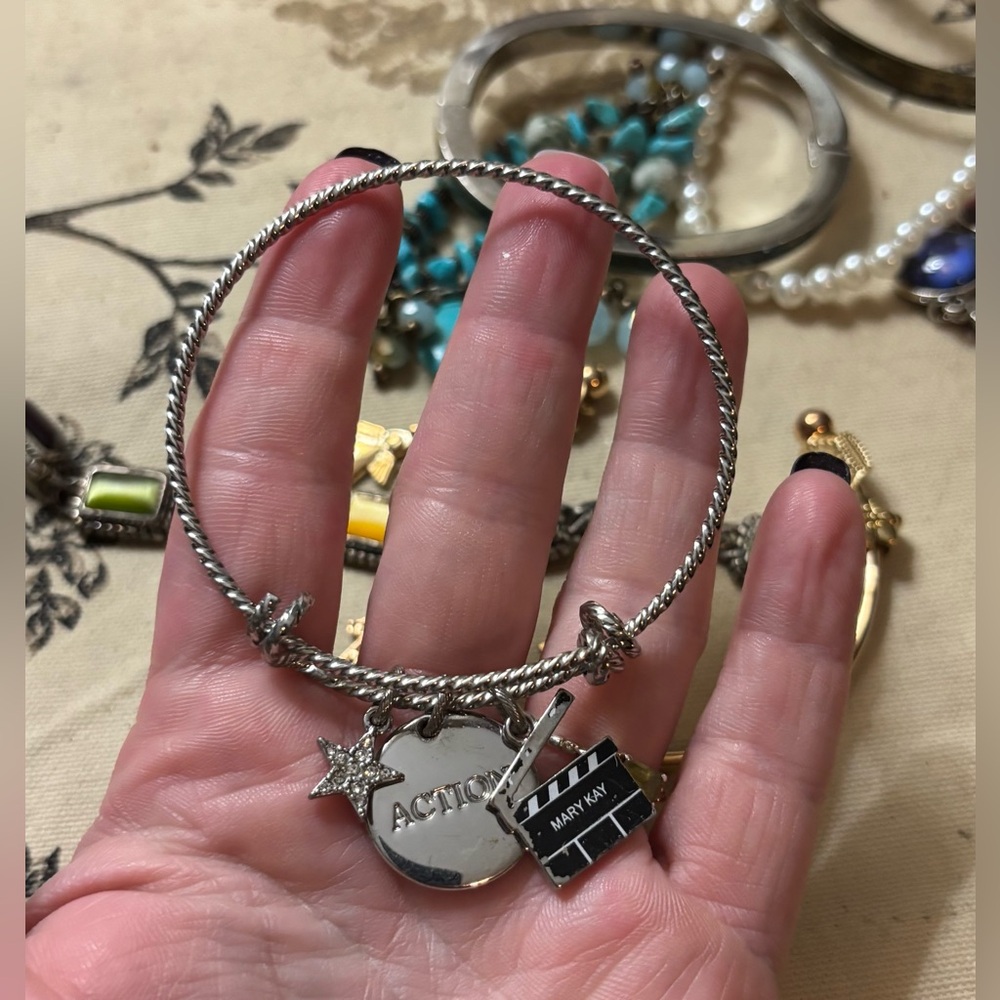 Vintage Mary Kay Silver Action Charm Bracelet